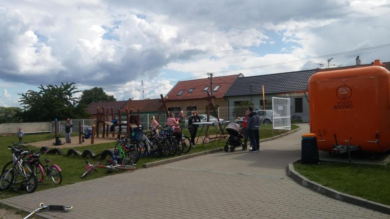 Moravská Nová Ves Za Vodou旅馆 外观 照片